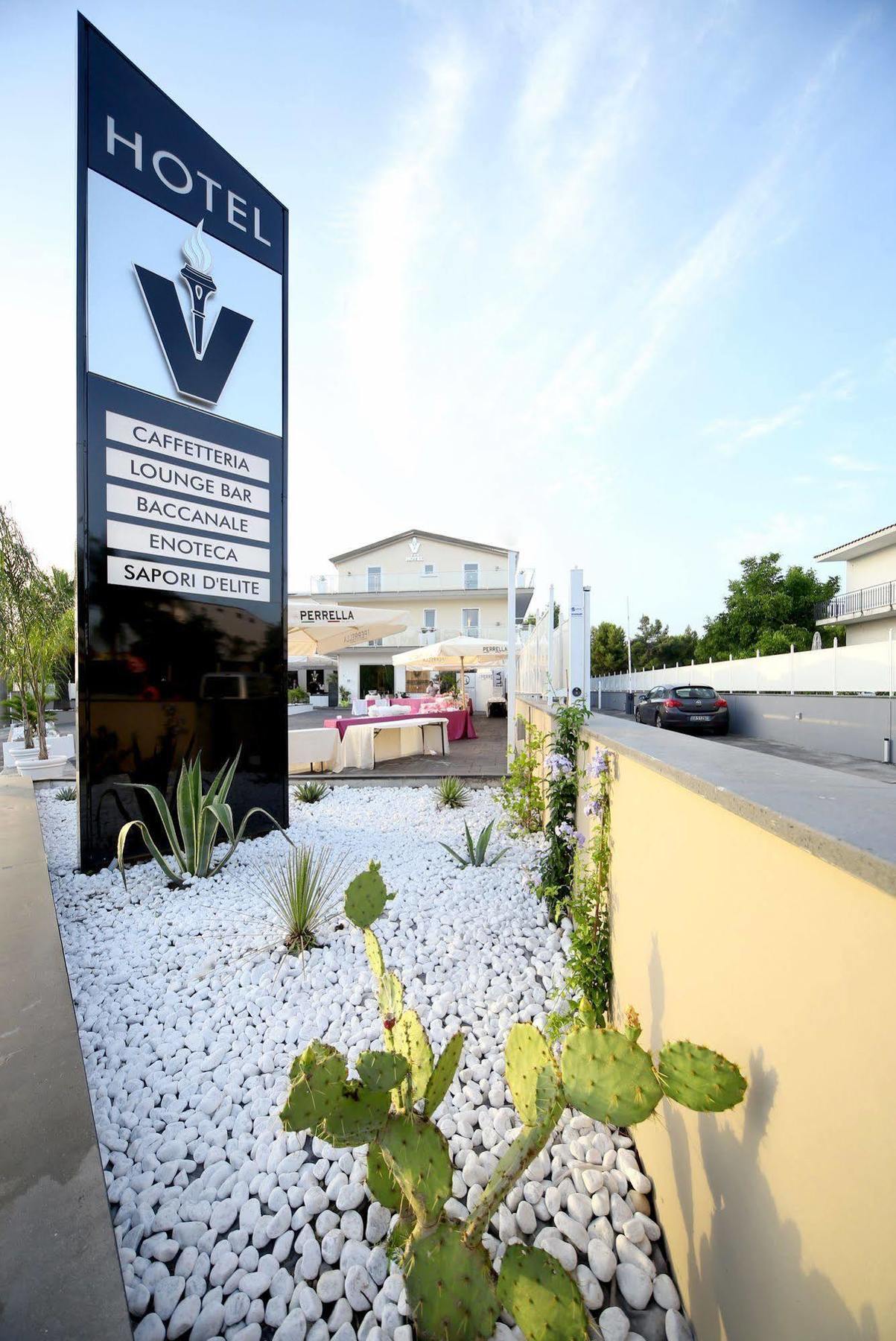 Hotel Victoria 3*